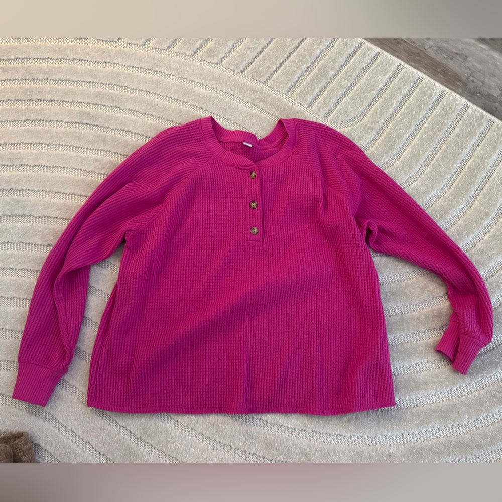 Old Navy Fuchsia Crew Neck Sweater
